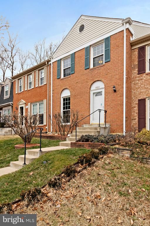 9553 Cherry Oak Ct, Burke, VA 22015