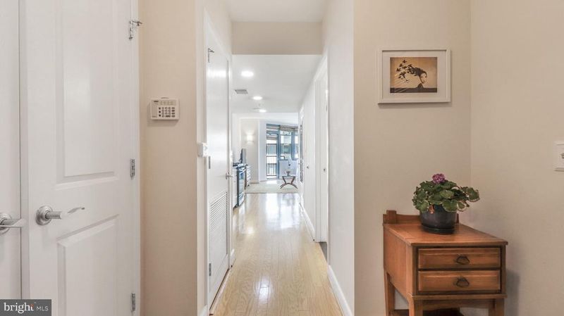 1117 10th St NW #505, Washington, DC 20001