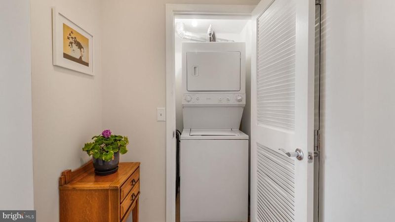 1117 10th St NW #505, Washington, DC 20001