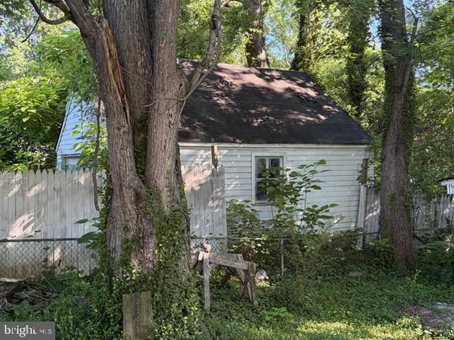 3205 Dashiell Rd, Falls Church, VA 22042