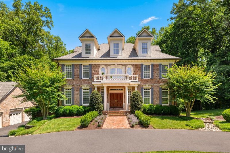 8558 Georgetown PIKE, Mclean, VA 22102