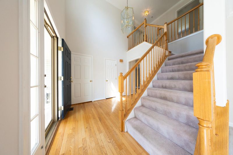 43190 Burstall Ct, Leesburg, VA 20176