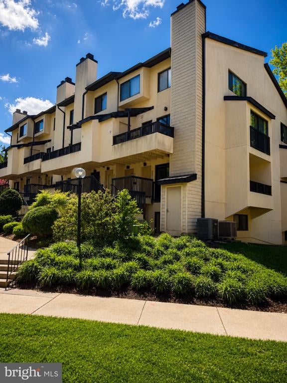 9836 Hellingly Pl #106, Montgomery Village, MD 20886