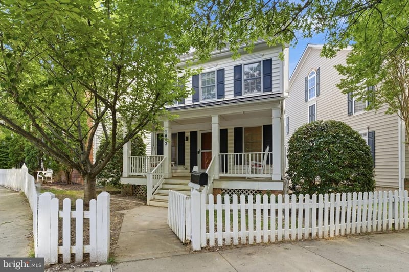 1002 Main St, Gaithersburg, MD 20878