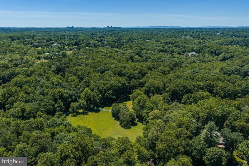 528 PARCEL E River Bend Rd, Great Falls, VA 22066