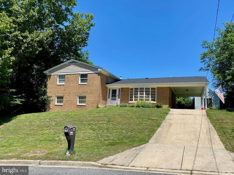 4604 Marie St, Beltsville, MD 20705