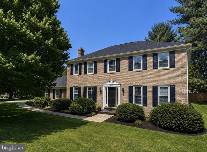 8300 Honeyhill Rd, Laurel, MD 20723