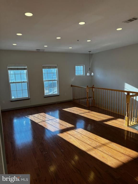 20240 Macglashan Ter #2203, Ashburn, VA 20147