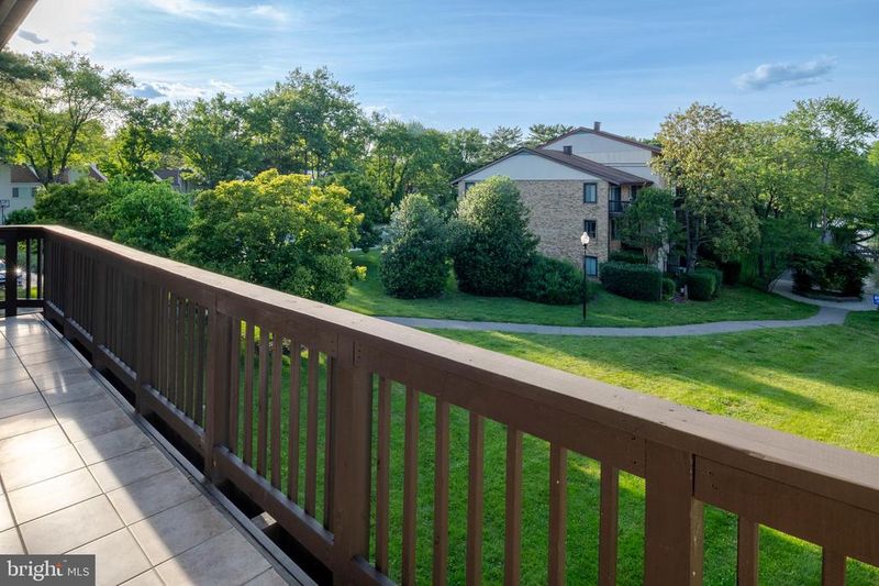 10053 Windstream Dr #5, Columbia, MD 21044