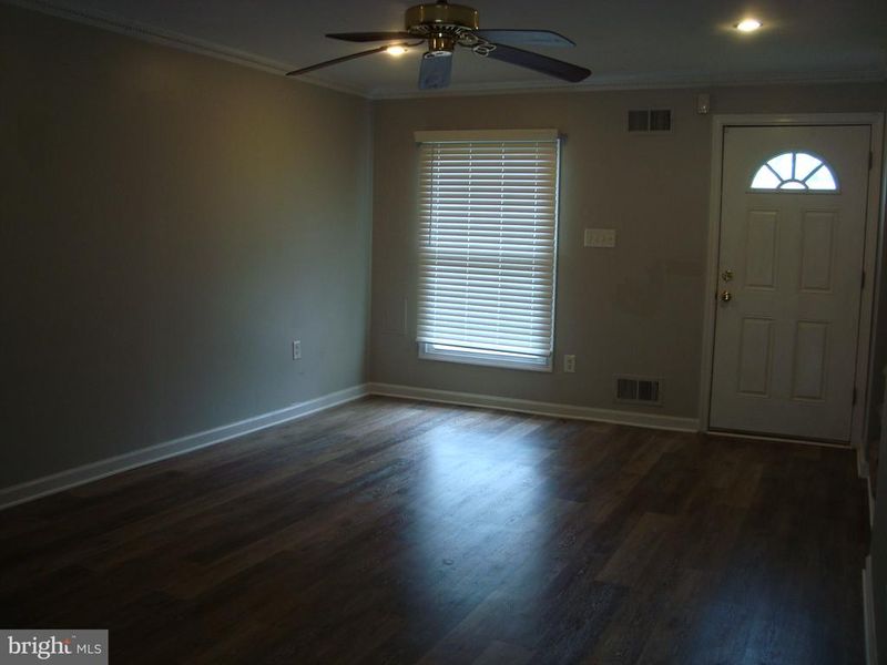 1807 Arwell Ct, Severn, MD 21144