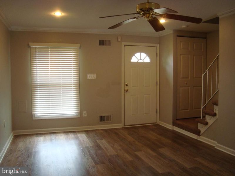 1807 Arwell Ct, Severn, MD 21144