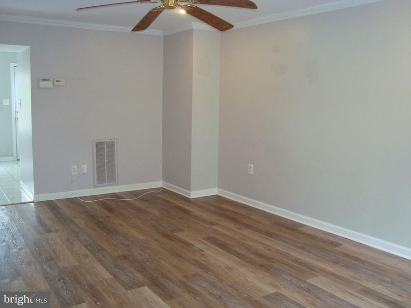 1807 Arwell Ct, Severn, MD 21144