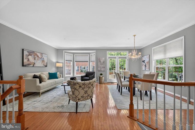 428 Clayton Ln, Alexandria, VA 22304