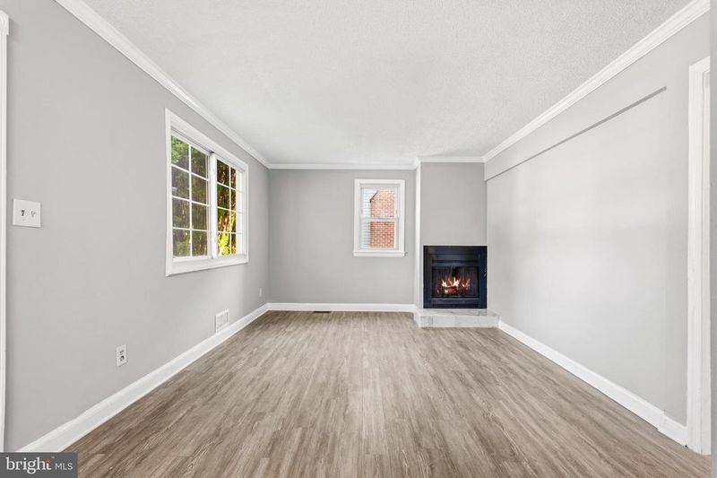 13209 Ardennes Ave, Rockville, MD 20851