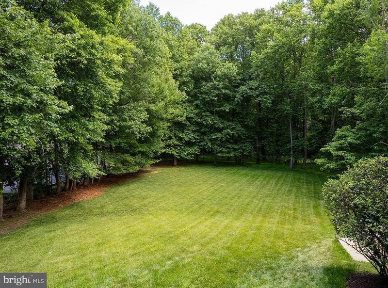 12361 Clareth Dr, Oak Hill, VA 20171