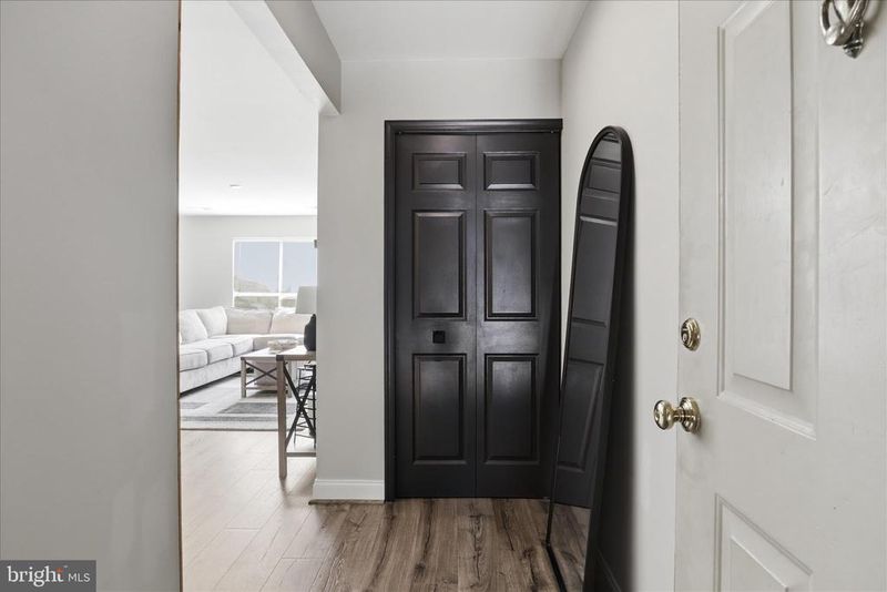 1101 Huntmaster Ter NE #201, Leesburg, VA 20176
