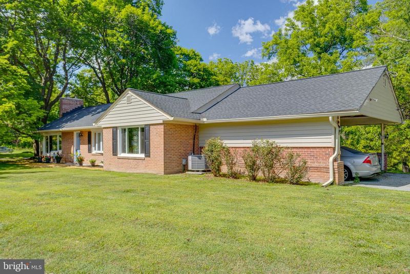 3401 Dogwood Dr, Ellicott City, MD 21042