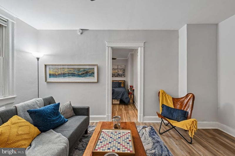 414 Seward Sq SE #104, Washington, DC 20003