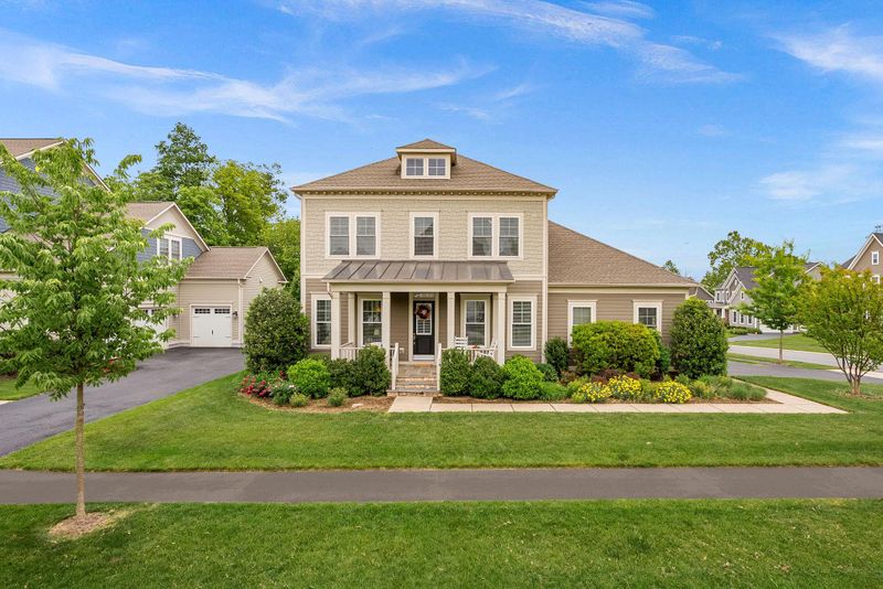 41953 Paddock Gate Pl, Ashburn, VA 20148