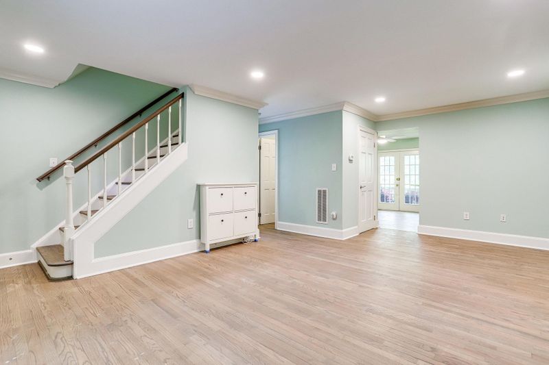 2428 S Walter Reed Dr #A, Arlington, VA 22206