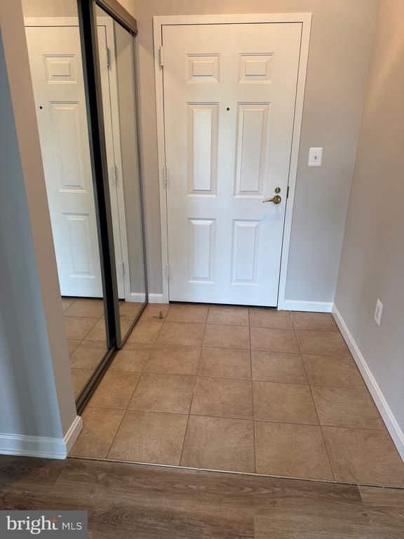 19375 Cypress Ridge Ter #404, Leesburg, VA 20176