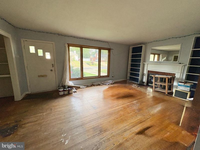 5610 Magnolia Ln, Alexandria, VA 22311