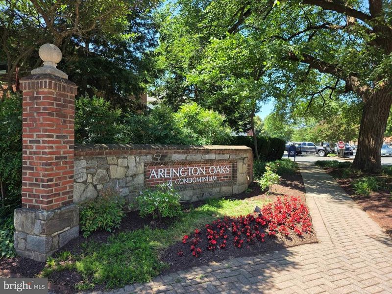 4309 2nd Rd N #43091, Arlington, VA 22203