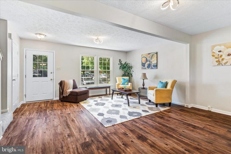 5066 Merganser Ct, Frederick, MD 21703