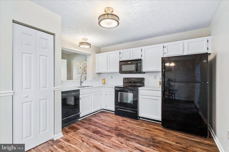 5066 Merganser Ct, Frederick, MD 21703