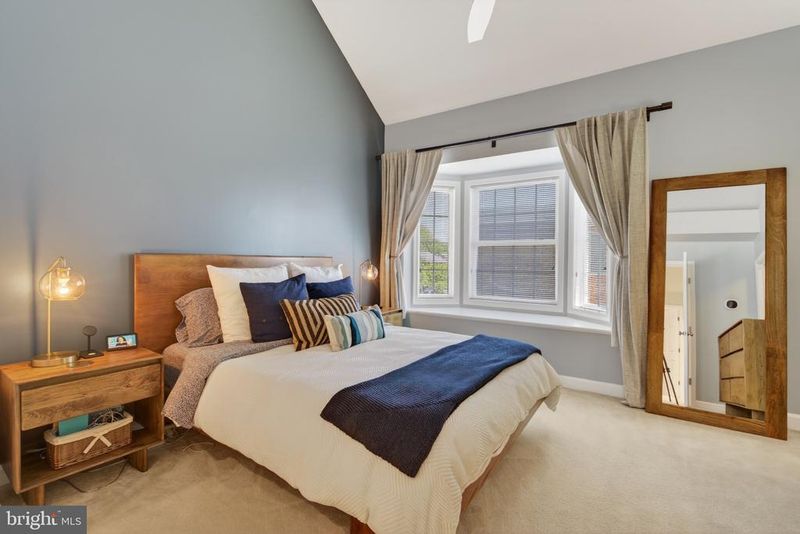 772 N Wakefield St, Arlington, VA 22203