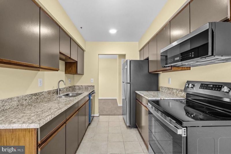 4809 River Valley Way #131, Bowie, MD 20720