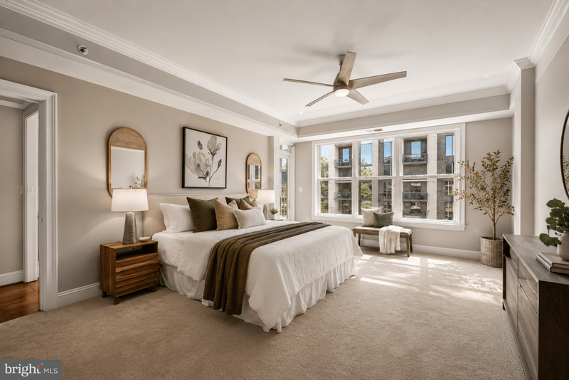 1555 N Colonial Ter #600, Arlington, VA 22209