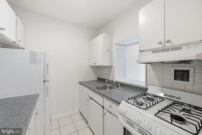 1111 Arlington Blvd #604, Arlington, VA 22209
