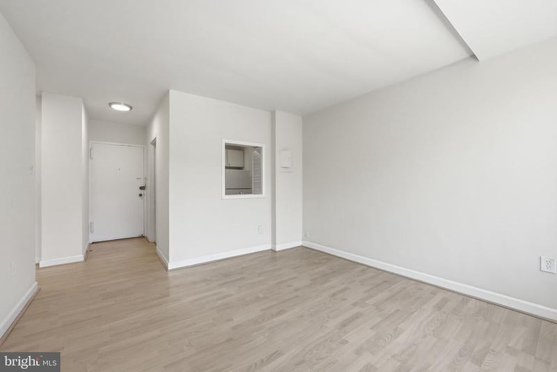 1111 Arlington Blvd #604, Arlington, VA 22209