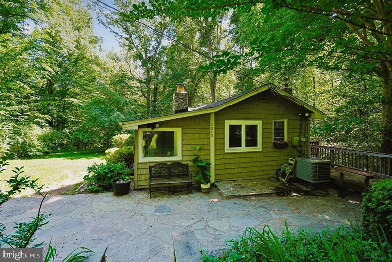 12000 Mente Rd, Manassas, VA 20112