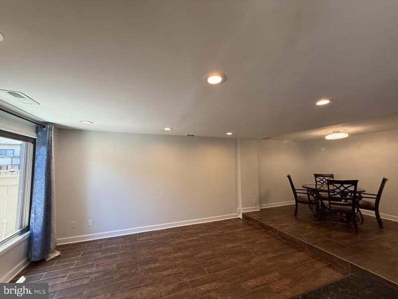 18118 Kilrush Ct, Montgomery Village, MD 20886