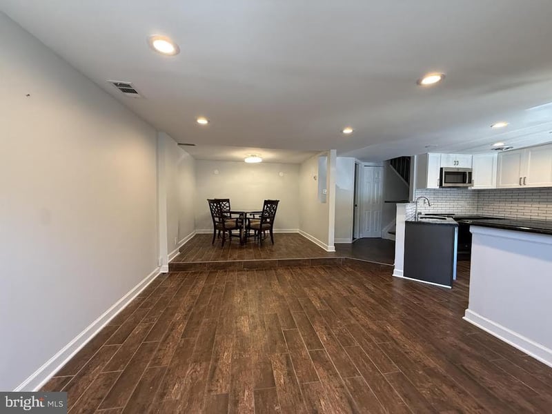 18118 Kilrush Ct, Montgomery Village, MD 20886