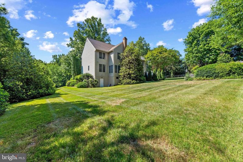 2006 Penderbrooke Dr, Crownsville, MD 21032
