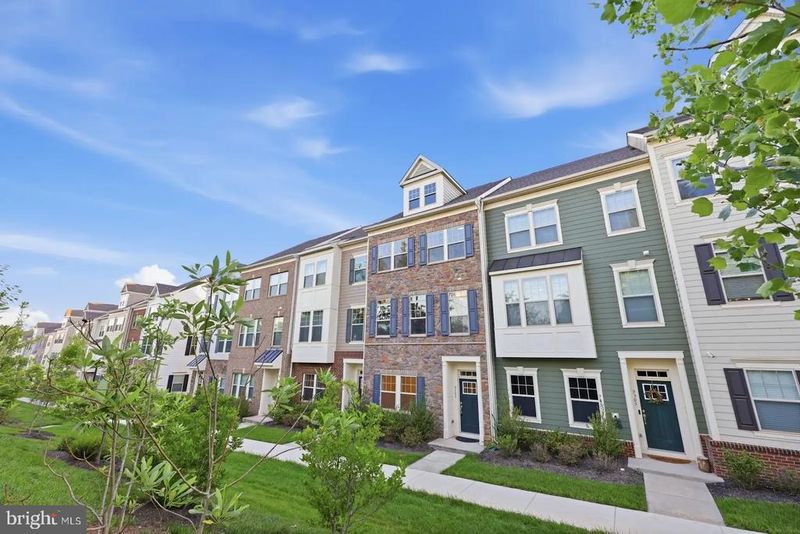 9309 Barnes Loop, Manassas, VA 20110
