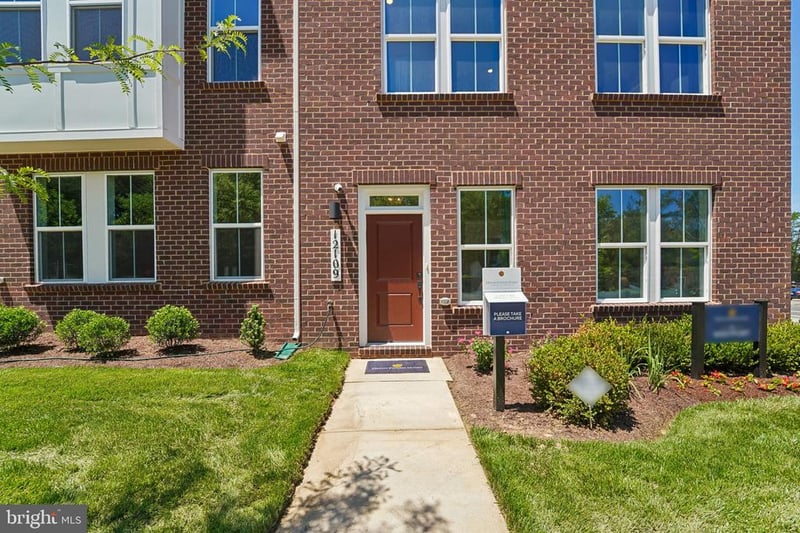 12345 Spirit Ave, Laurel, MD 20708