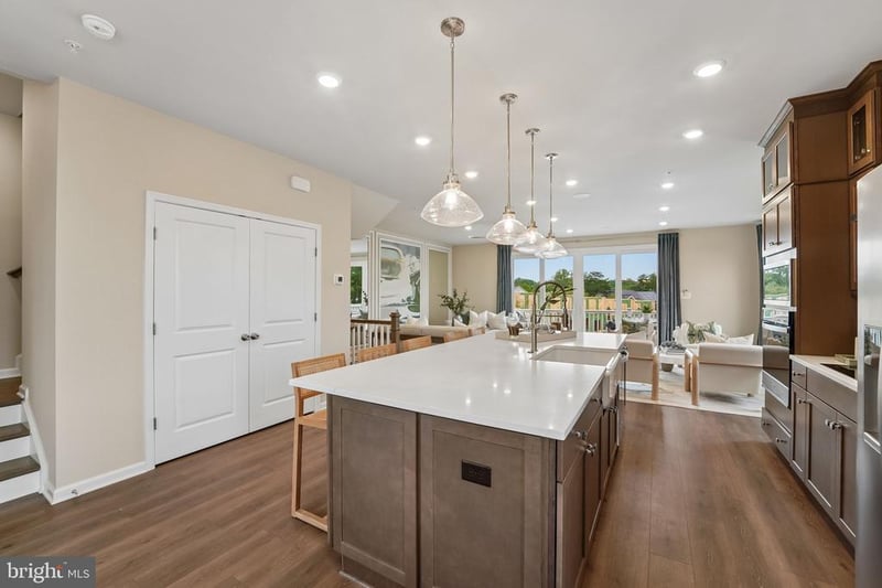 12345 Spirit Ave, Laurel, MD 20708