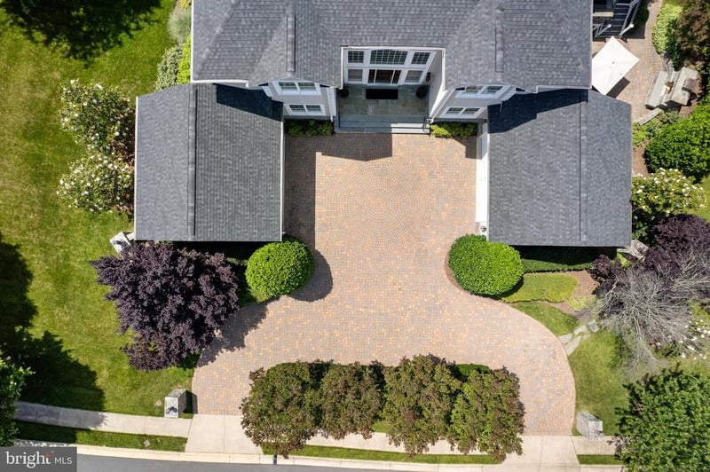 43589 Edison Club Ct, Ashburn, VA 20147