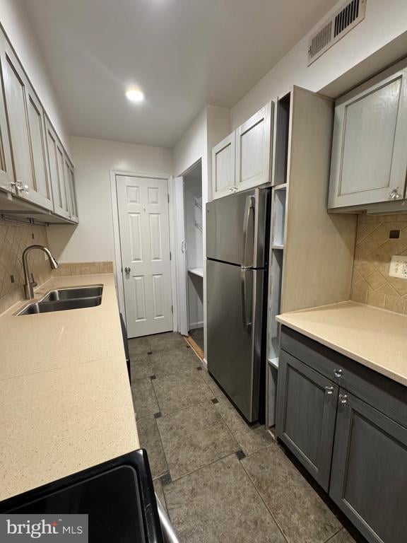 8353 Dunham Ct #640, Springfield, VA 22152