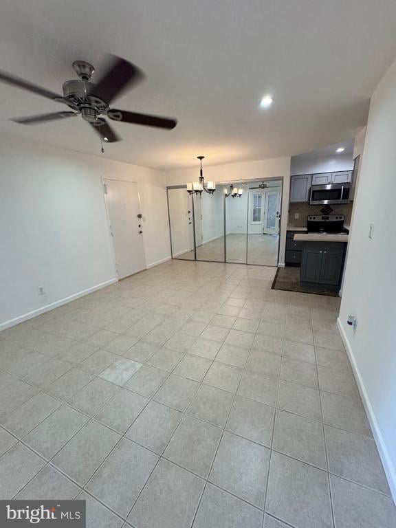 8353 Dunham Ct #640, Springfield, VA 22152