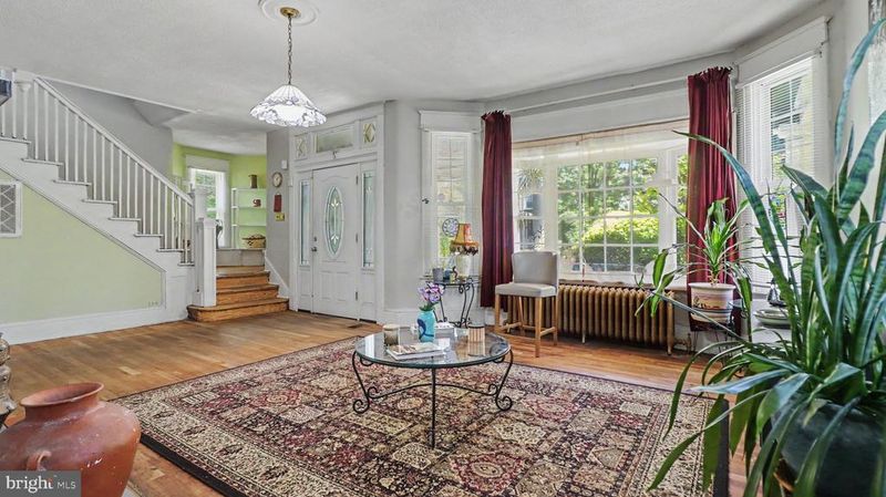 6626 1st St NW, Washington, DC 20012