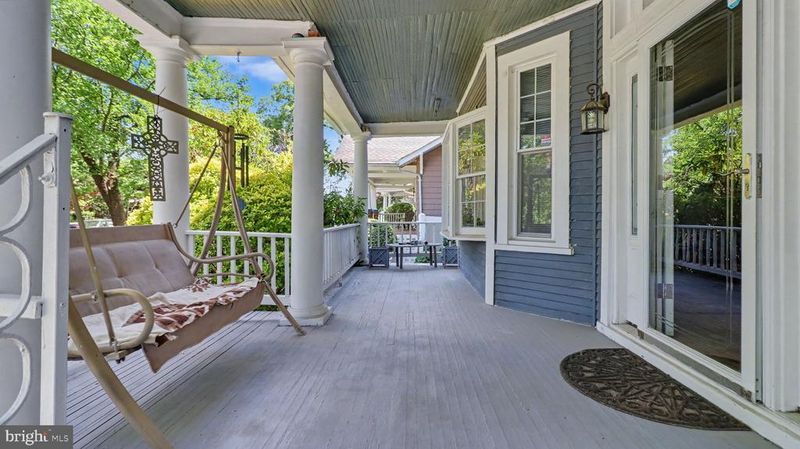 6626 1st St NW, Washington, DC 20012