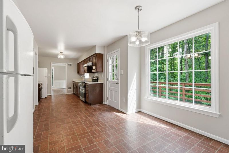 7619 Huntmaster Ln, Mclean, VA 22102