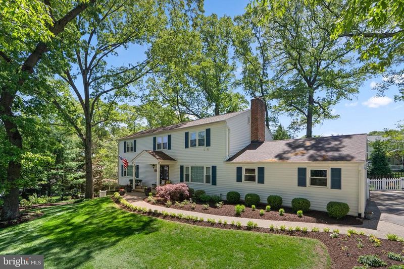 23 Saint Andrews Rd, Severna Park, MD 21146