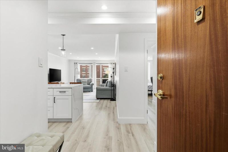 730 24th St NW #309, Washington, DC 20037