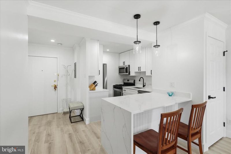 730 24th St NW #309, Washington, DC 20037